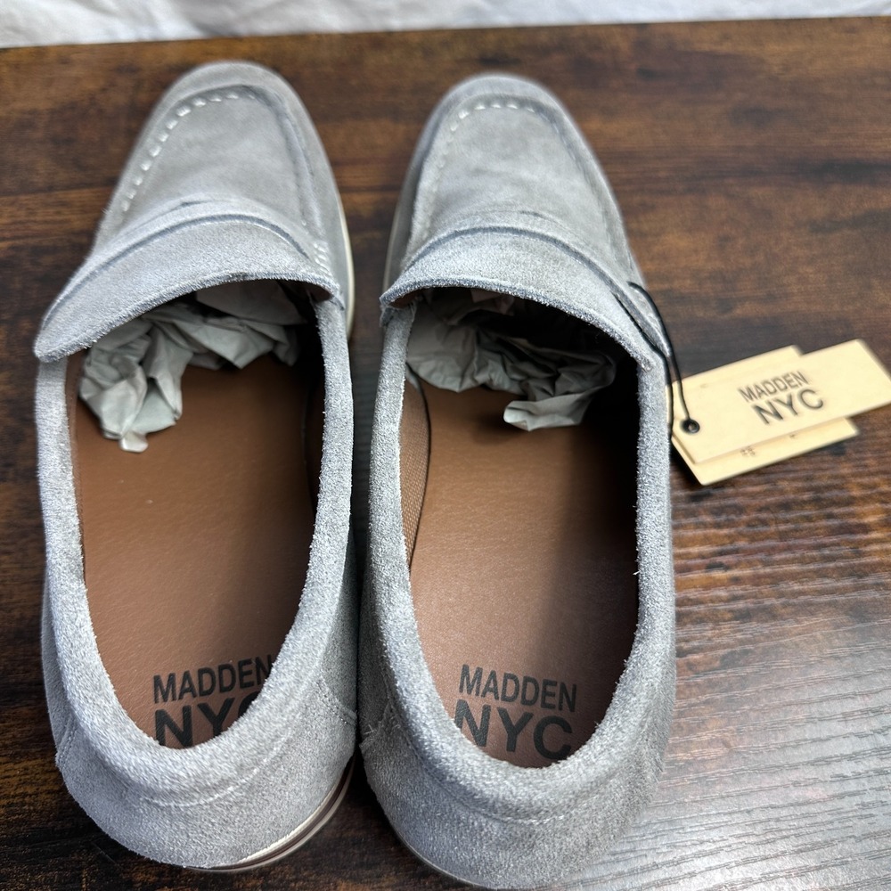 New Madden NYC Slip On Men's Size 7 Loafers Shoes Gray Suede Casual Preppy Retro - Picture 3 of 9